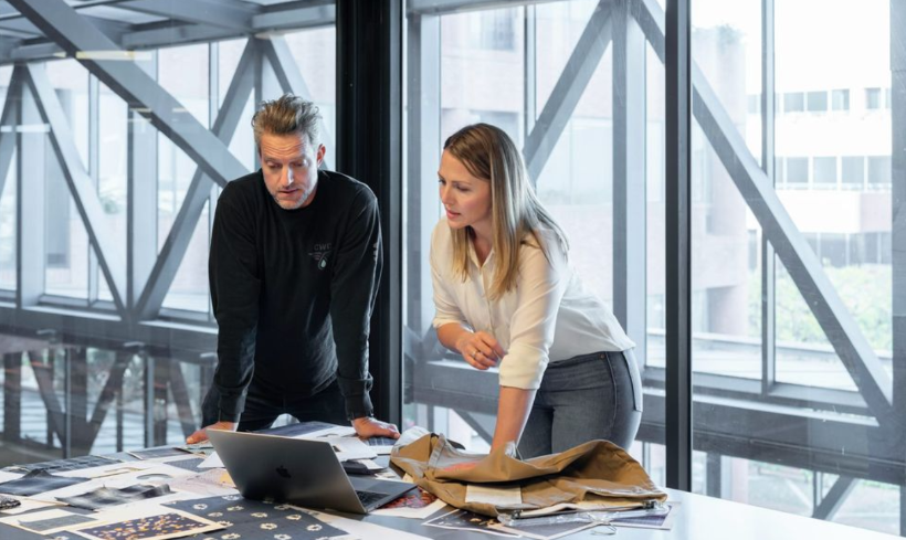 Кто такой селлер на маркетплейсе: продавец, поставщик, партнёр — простыми словами и без путаницы