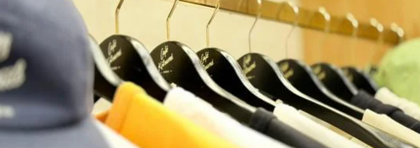 Маркировка одежды и обуви для маркетплейсов: процесс «Честный знак» без хаоса и с управляемым контролем