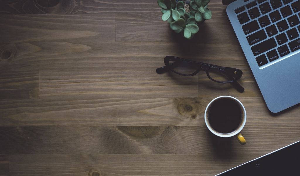 Транзит на Wildberries: что значит “в транзите”, что такое транзитный склад и как действовать, если перемещение затянулось