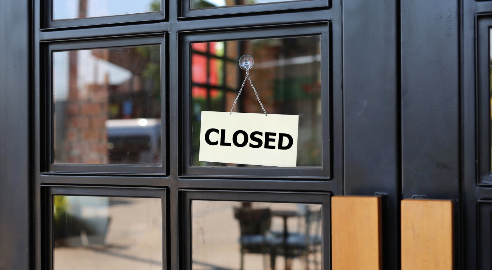 Как закрыть магазин на маркетплейсах в 2025: полный гайд для продавца