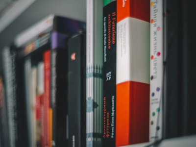 Справка маркет на 2026 год: как продавцу на маркетплейсах быстро находить правила, тарифы, отчёты и обновления — и не терять деньги на ошибках