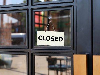 Как закрыть магазин на маркетплейсах в 2025: полный гайд для продавца